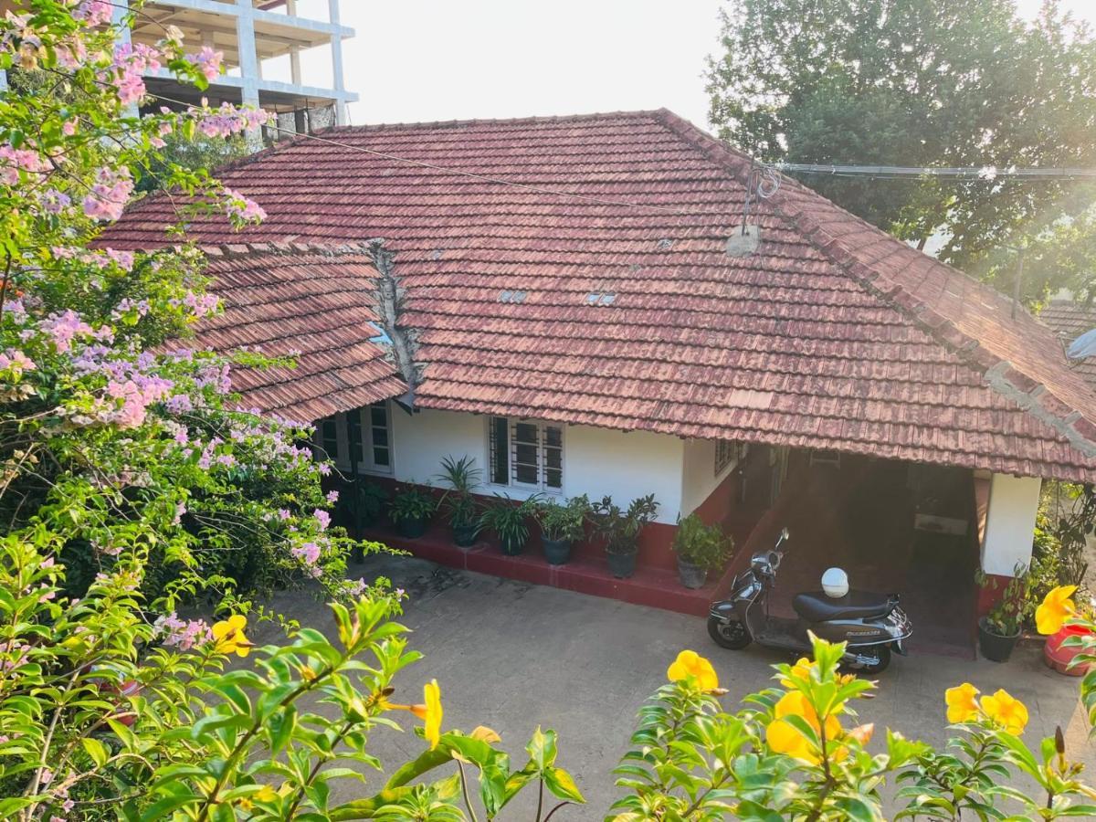 Coorg Daffodil Guesthouse Мадикери Экстерьер фото