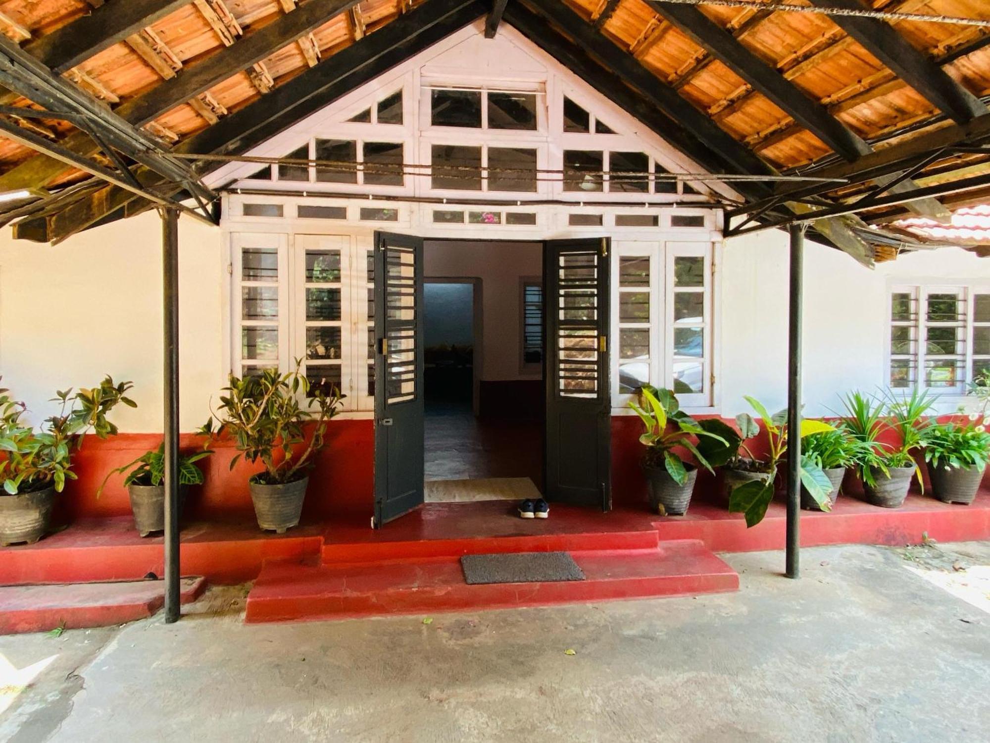 Coorg Daffodil Guesthouse Мадикери Экстерьер фото